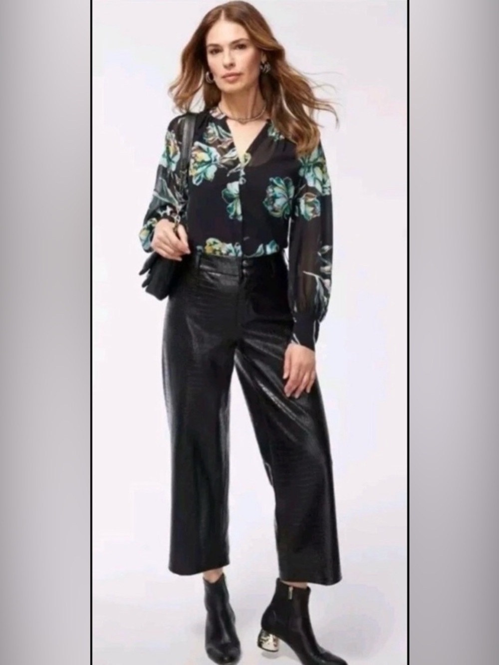 Chico's Faux Leather Croc Embossed Pants Size 0.5 (US 6)Black Wide Leg High Rise